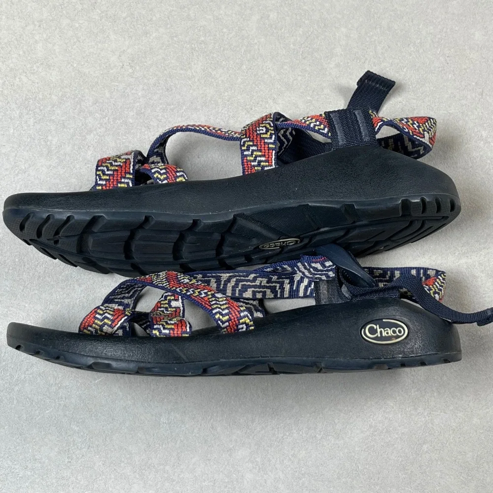 Chaco‎ Z/Cloud 2 Sandals Women 7 Navy Multi Geometric Toe Loop Hiking Gorpcore